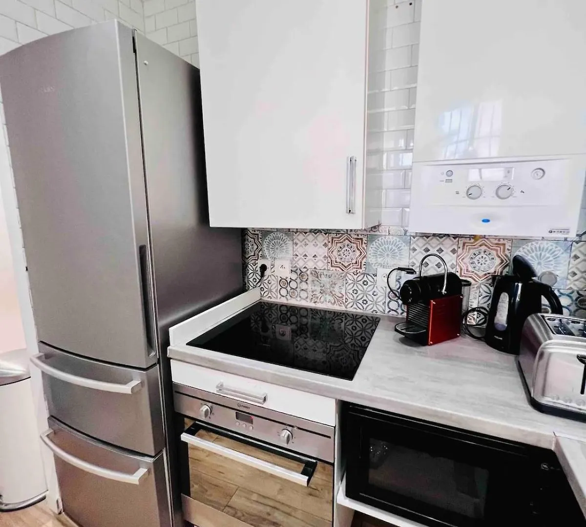Apartment Le Palais Wilson - Apt 4 Prs - 300M Plages - Clim Antibes France