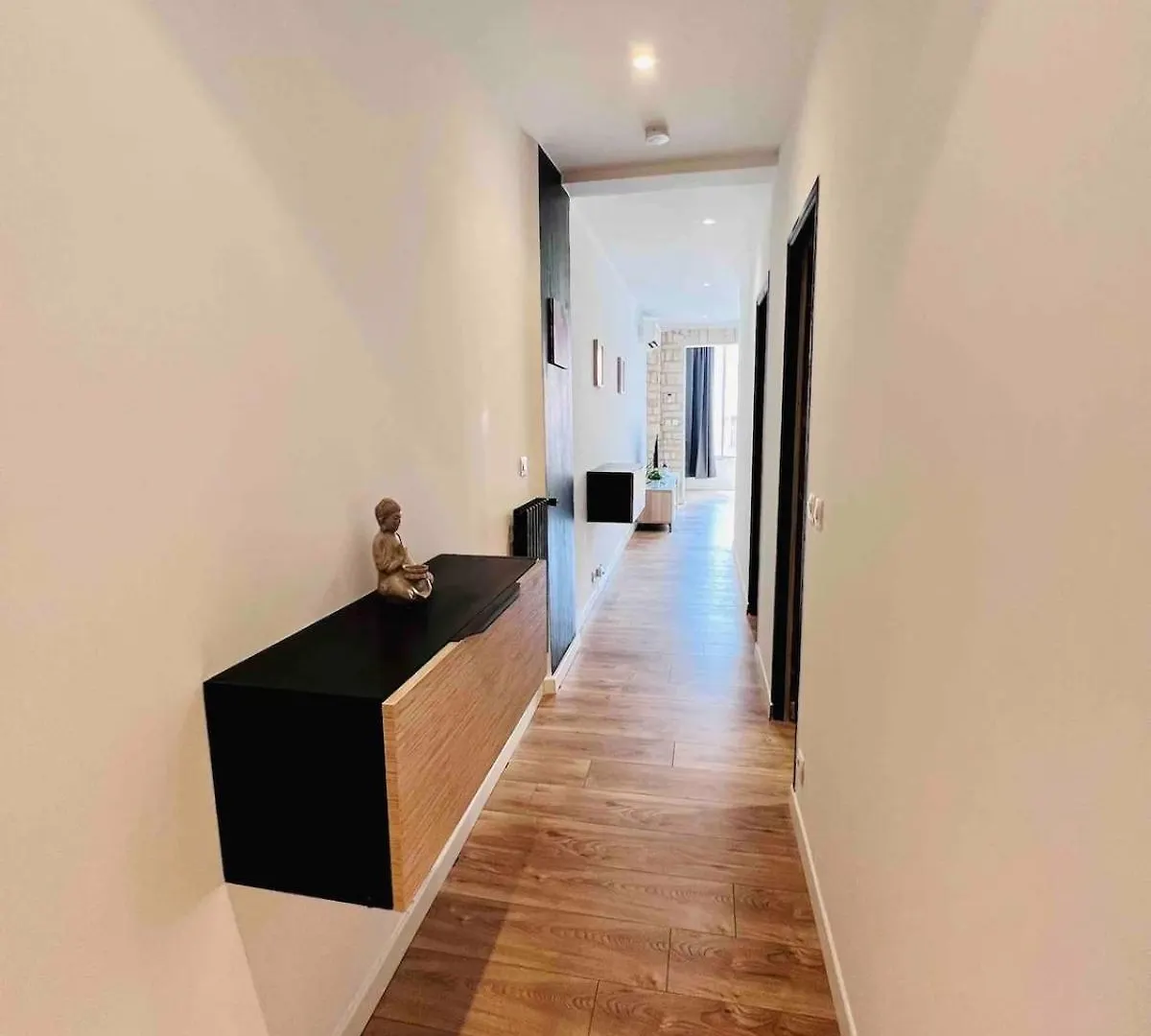 Le Palais Wilson - Apt 4 Prs - 300M Plages - Clim Antibes France